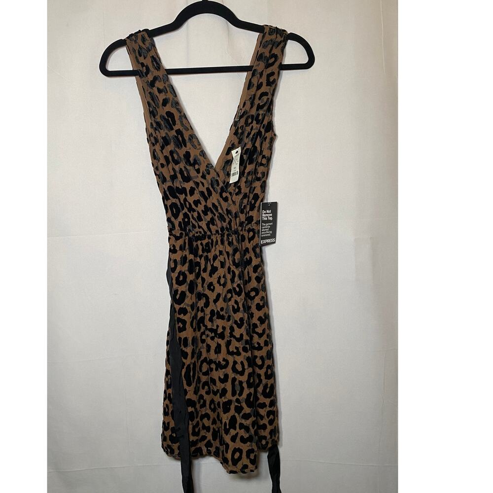 Express - Women's Small - Cheetah Print V-Neck Dress - Picture 2 of 12